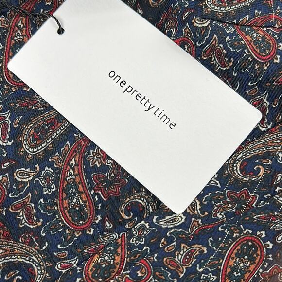 O.P.T. One Pretty Thing paisley chiffon dress, size med NWT - Picture 8 of 10